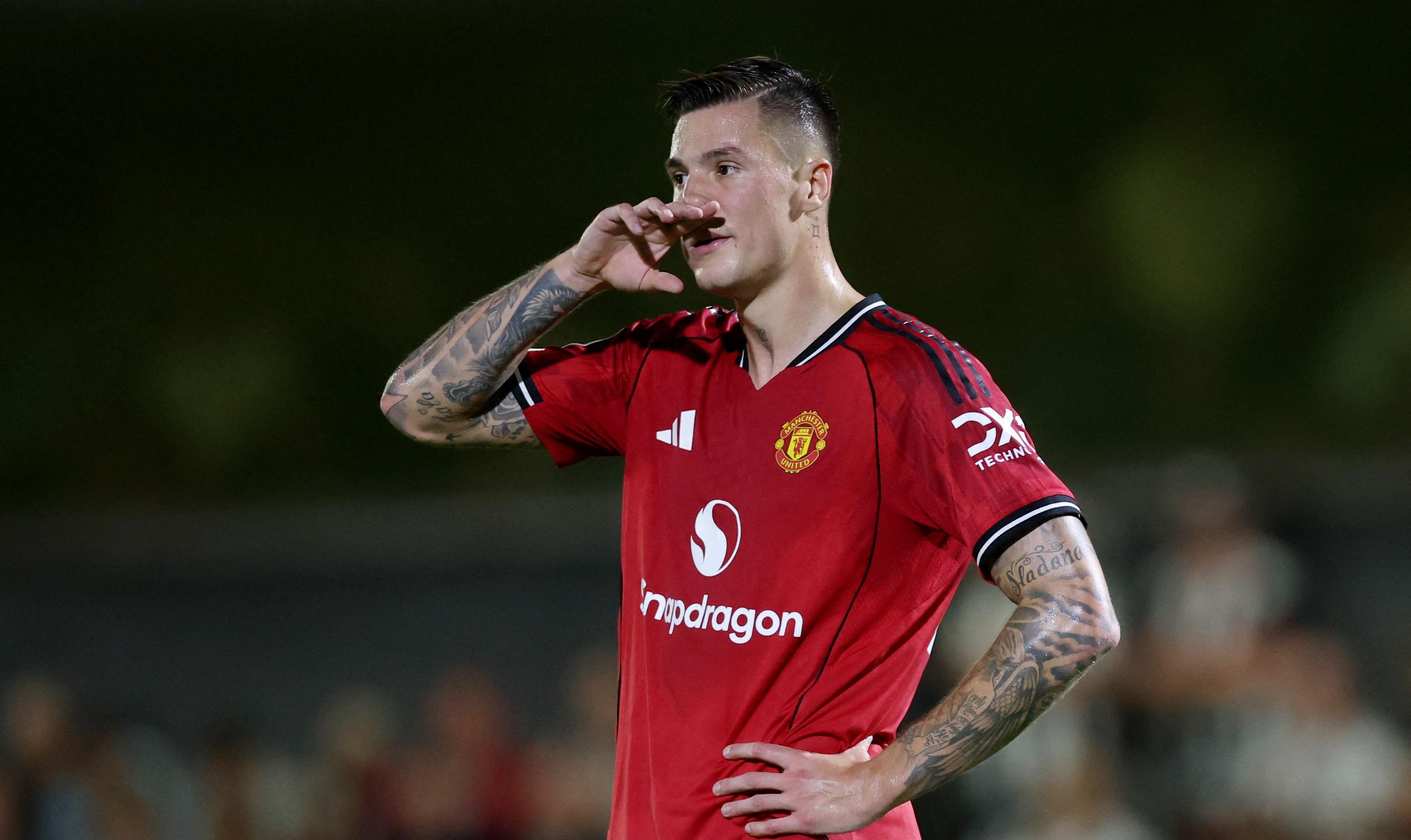 关键时刻突围战来临；曼联围绕德国杯队长鼓劲；底气十足；轮换策略成焦点(抗日电影血战平型关)